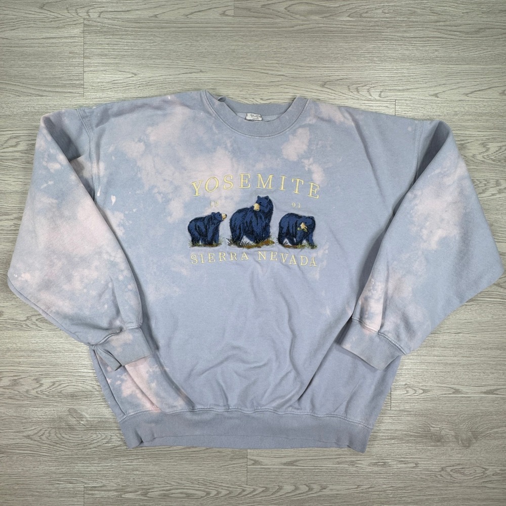 John Galt Women's Sweatshirt Yosemite Bear Bleach Wash Blue L/XL(?) Oversized